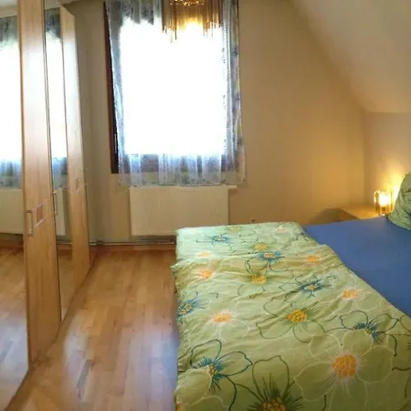 Ferienwohnung Eder شقة فيلدباخ